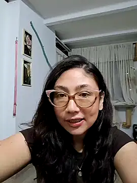 Mia Ruiz online show from February 11, 2025, 1:20 am