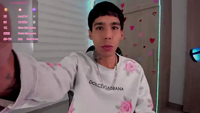 Snapshot of aldrinwhite chatting on February 8, 2025, 2:05 pm aldrinwhite online show from February 8, 2025, 2:05 pm