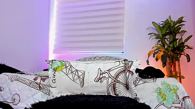 Snapshot of aldrinwhite chatting on October 9, 2025, 5:55 pm aldrinwhite online show from October 9, 2025, 5:55 pm