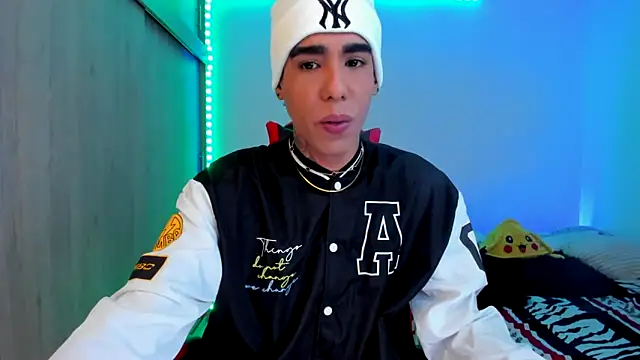 aldrinwhite online show from February 11, 2026, 5:18 pm