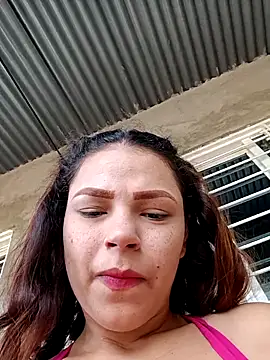 Mommy-Hot online show from February 17, 2025, 1:32 pm