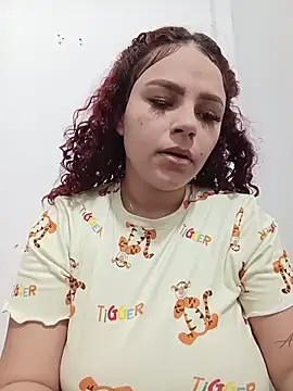 Mommy-Hot online show from April 26, 2026, 3:10 pm