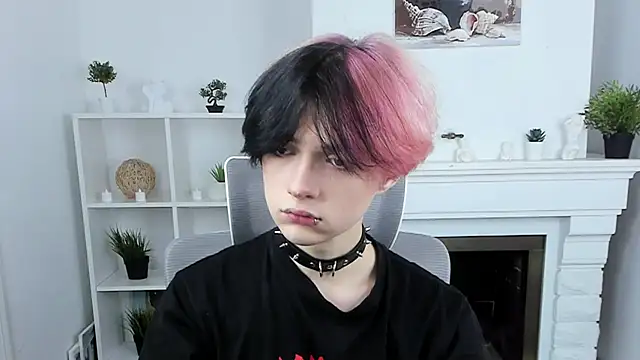 Justin Care online show from September 25, 2025, 8:34 pm