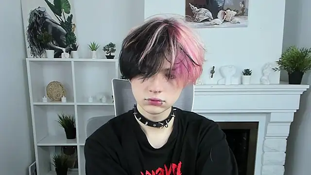 Justin Care online show from October 2, 2025, 8:27 pm