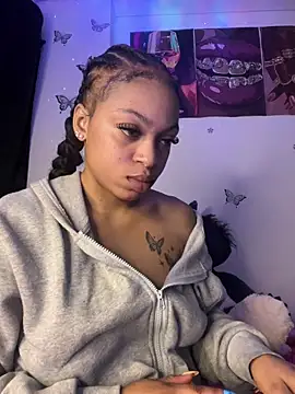Melany Williams online show from April 28, 2026, 2:27 am