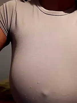 Snapshot of realsquirter chatting on September 26, 2025, 8:13 pm realsquirter online show from September 26, 2025, 8:13 pm