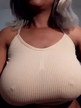 realsquirter online show from February 3, 2026, 8:03 pm