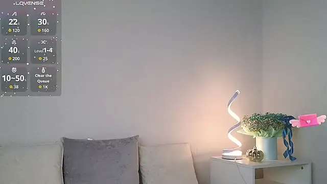 Snapshot of chloi_hes chatting on October 25, 2025, 10:23 am chloi hes online show from October 25, 2025, 10:23 am