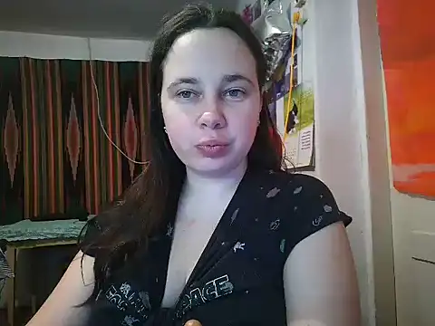 Cora Maro online show from February 3, 2025, 2:24 pm