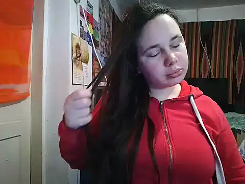 Cora Maro online show from December 4, 2025, 12:42 am