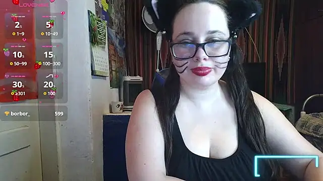 Snapshot of Cora_Maro chatting on July 12, 2026, 1:24 pm Cora Maro online show from July 12, 2026, 1:24 pm