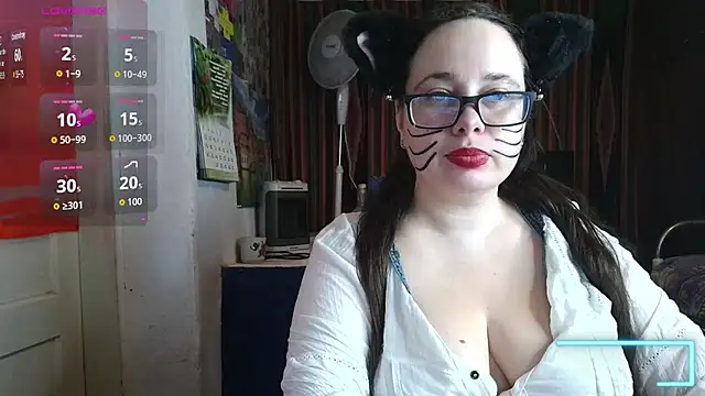 Snapshot of Cora_Maro chatting on July 15, 2026, 10:42 am Cora Maro online show from July 15, 2026, 10:42 am