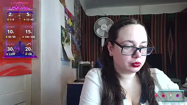 Snapshot of Cora_Maro chatting on July 31, 2026, 10:25 am Cora Maro online show from July 31, 2026, 10:25 am