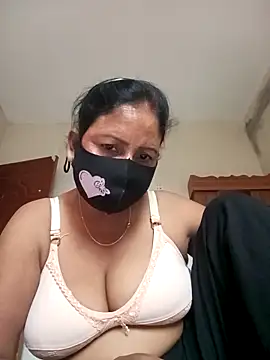 Neha-Roy online show from September 18, 2025, 10:50 am