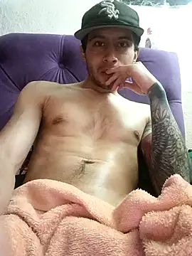 Snapshot of Mich_Stev9524 chatting on February 22, 2026, 4:24 am Mich Stev9524 online show from February 22, 2026, 4:24 am