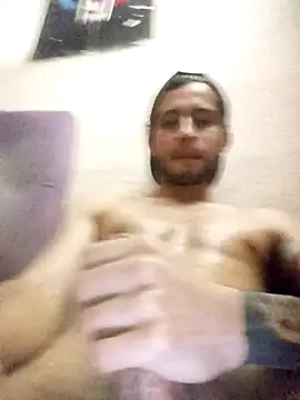 Snapshot of Mich_Stev9524 chatting on March 2, 2026, 12:13 am Mich Stev9524 online show from March 2, 2026, 12:13 am