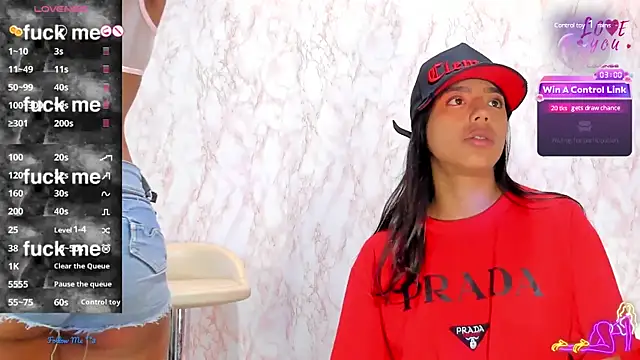 Snapshot of BarbieHotLaura chatting on January 12, 2025, 11:58 pm BarbieHotLaura online show from January 12, 2025, 11:58 pm