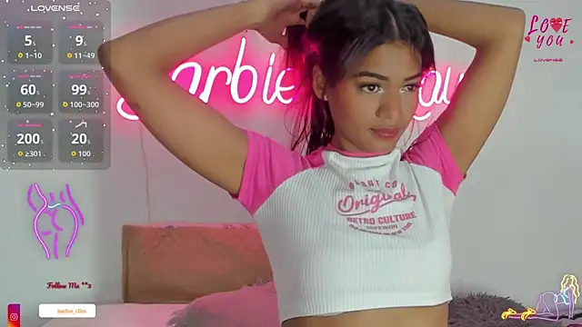 Snapshot of BarbieHotLaura chatting on September 21, 2025, 10:00 pm BarbieHotLaura online show from September 21, 2025, 10:00 pm