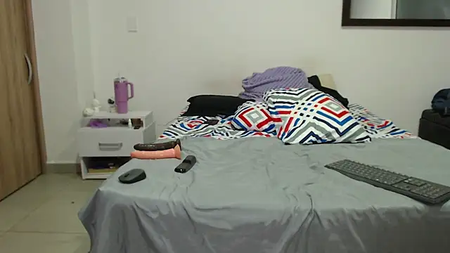 Snapshot of AnnieRoss69 chatting on October 30, 2025, 11:16 pm AnnieRoss69 online show from October 30, 2025, 11:16 pm