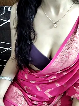 indian yourshreya69 online show from May 6, 2026, 4:52 am