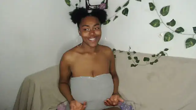 lyssyhorny online show from September 30, 2025, 1:21 am