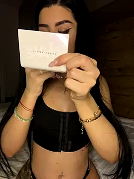 Ameliablack 1 online show from December 14, 2025, 9:52 pm