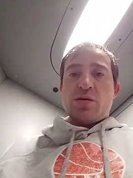 Snapshot of openlegsforyou chatting on March 2, 2026, 5:19 am openlegsforyou online show from March 2, 2026, 5:19 am