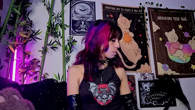 Snapshot of Nyx_nayla chatting on April 21, 2026, 2:51 am Nyx nayla online show from April 21, 2026, 2:51 am