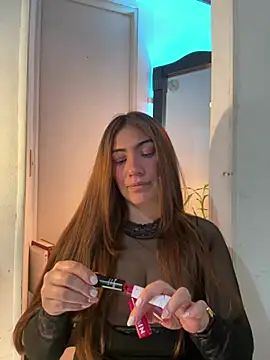 emmily d online show from July 16, 2026, 6:03 pm