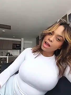 Susanamendezz online show from June 3, 2026, 5:29 pm