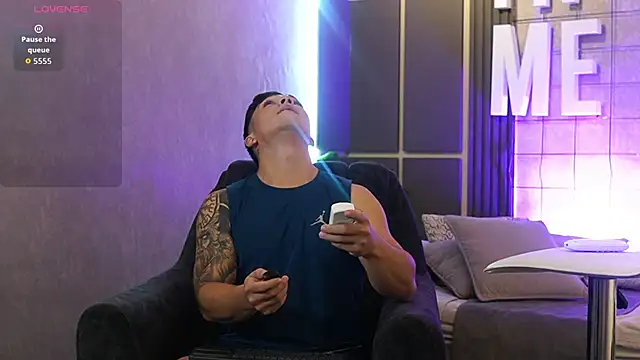 Ryan Hunt online show from January 11, 2026, 9:09 pm