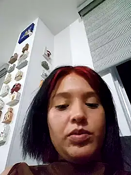 LorenRosse online show from January 1, 2025, 5:54 am