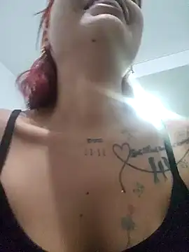 LorenRosse online show from January 8, 2025, 11:09 pm