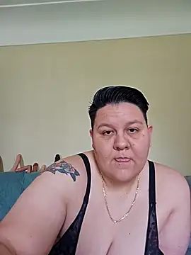 DevilDahm online show from May 4, 2026, 8:05 pm