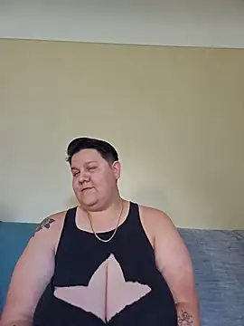 DevilDahm online show from June 7, 2026, 12:04 am