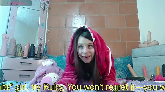 RubyEmerald online show from March 4, 2026, 3:01 am