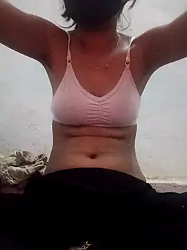 Snapshot of Cutiee_Simran chatting on December 4, 2024, 6:39 pm Cutiee Simran online show from December 4, 2024, 6:39 pm