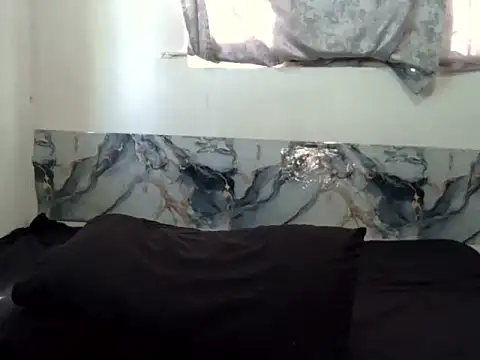 Snapshot of GORGEOUSLIPS chatting on April 10, 2026, 7:13 am GORGEOUSLIPS online show from April 10, 2026, 7:13 am