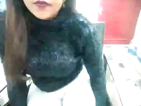 aarushi sharmaa online show from February 3, 2025, 5:18 am