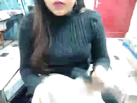 aarushi sharmaa online show from February 8, 2025, 1:01 pm