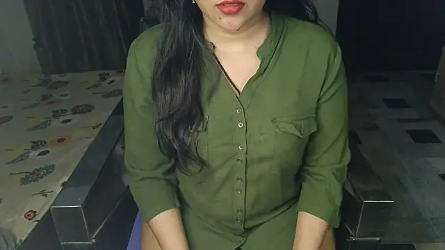 aarushi sharmaa online show from July 6, 2026, 1:19 pm