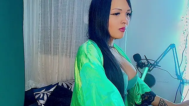 MOMMYJEVAA online show from April 30, 2026, 1:56 am