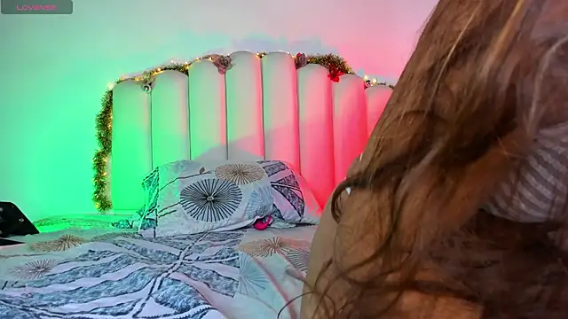 Daila 20  online show from November 29, 2025, 1:58 pm