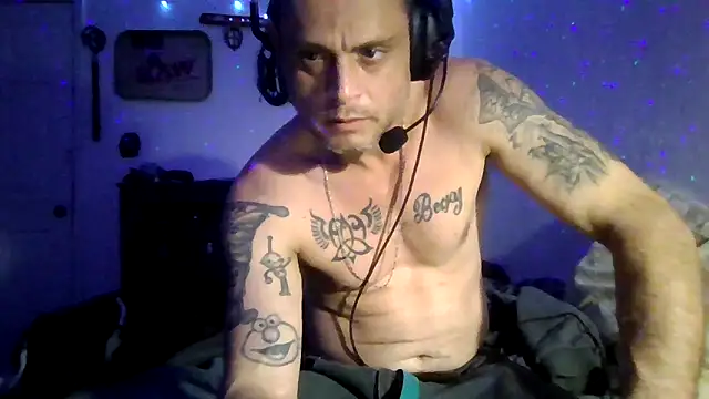 Buffshagswell online show from February 19, 2025, 10:20 pm
