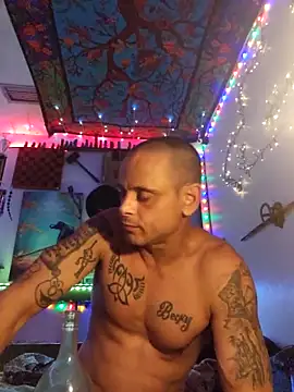 Snapshot of Buffshagswell chatting on October 8, 2025, 10:46 am Buffshagswell online show from October 8, 2025, 10:46 am