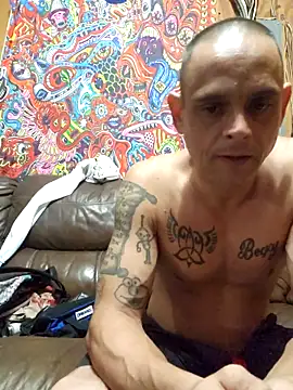 Snapshot of Buffshagswell chatting on October 17, 2025, 3:58 pm Buffshagswell online show from October 17, 2025, 3:58 pm