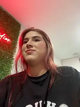 Jimena White  online show from February 5, 2025, 3:02 am
