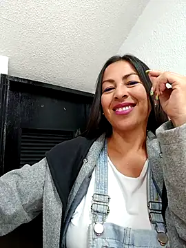 MARIANA-12  online show from March 5, 2025, 9:26 pm