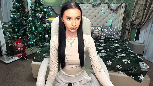 Snapshot of Snow_WhiteeeX chatting on December 10, 2024, 7:54 pm Snow WhiteeeX online show from December 10, 2024, 7:54 pm