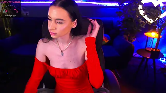 Snapshot of Snow_WhiteeeX chatting on January 30, 2025, 4:55 pm Snow WhiteeeX online show from January 30, 2025, 4:55 pm